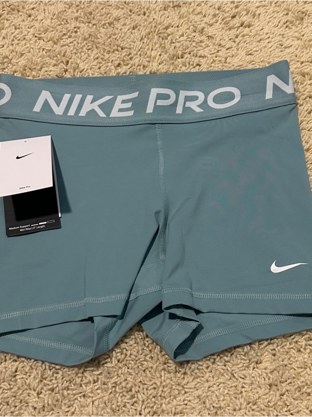 Nike Pro women’s S aqua teal 3” compression exercise workout shorts